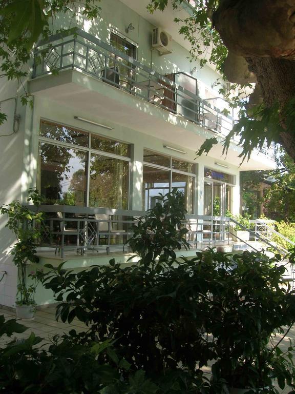 Ermis Hotel Loutra Ipatis Exterior photo